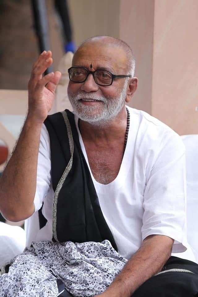 Morari Bapu